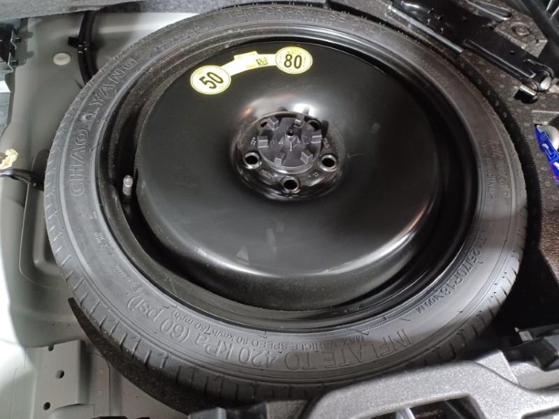 2024 (74) VOLVO XC40 2.0 B4P Ultra Dark 5dr Auto 4726103