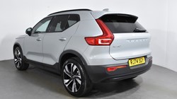 2024 (74) VOLVO XC40 2.0 B4P Ultra Dark 5dr Auto 4726089
