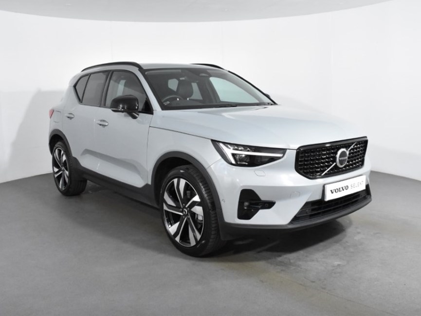 2024 (74) VOLVO XC40 2.0 B4P Ultra Dark 5dr Auto