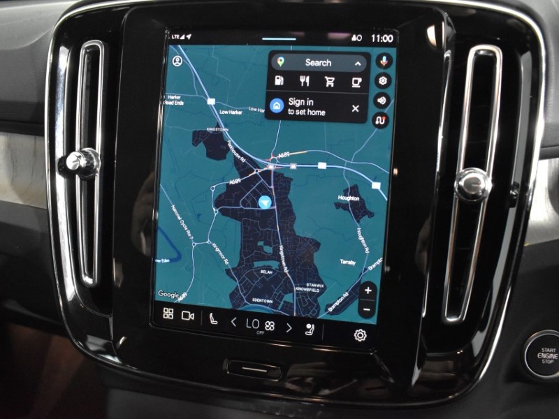 2024 (74) VOLVO XC40 2.0 B4P Ultra Dark 5dr Auto 4726110