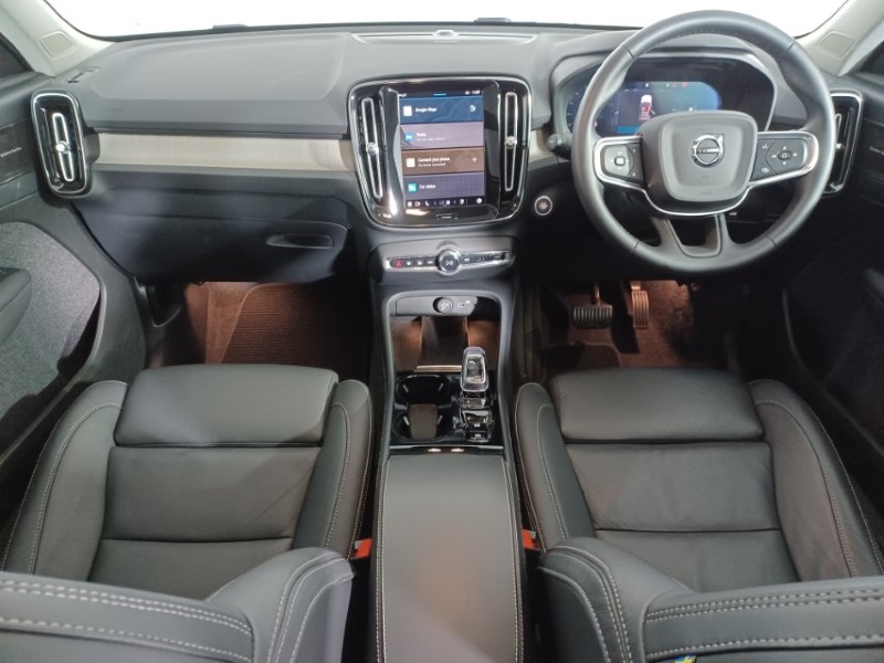 2024 (74) VOLVO XC40 2.0 B4P Ultra Dark 5dr Auto 4726100