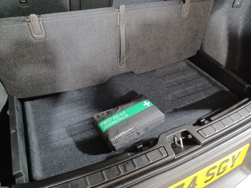 2024 (74) VOLVO XC40 2.0 B4P Ultra Dark 5dr Auto 4726102