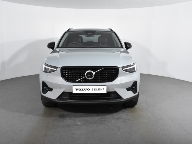 2024 (74) VOLVO XC40 2.0 B4P Ultra Dark 5dr Auto 4726086