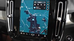2024 (74) VOLVO XC40 2.0 B3P Ultra Dark 5dr Auto 4693453