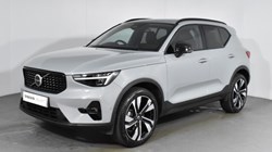 2024 (74) VOLVO XC40 2.0 B3P Ultra Dark 5dr Auto 4693429