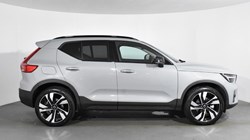 2024 (74) VOLVO XC40 2.0 B3P Ultra Dark 5dr Auto 4693426
