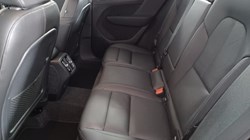 2024 (74) VOLVO XC40 2.0 B3P Ultra Dark 5dr Auto 4693443
