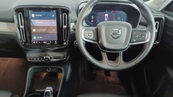 2024 (74) VOLVO XC40 2.0 B4P Ultra Dark 5dr Auto 4692104
