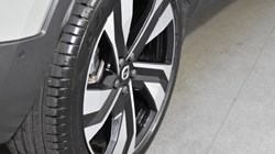 2024 (74) VOLVO XC40 2.0 B4P Ultra Dark 5dr Auto 4692141