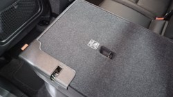 2024 (74) VOLVO XC40 2.0 B4P Ultra Dark 5dr Auto 4692110
