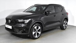 2022 (72) VOLVO XC40 2.0 B4P Plus Dark 5dr AWD Auto 4694203