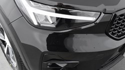 2022 (72) VOLVO XC40 2.0 B4P Plus Dark 5dr AWD Auto 4694244
