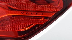 2024 (24) VOLVO XC40 2.0 B4P Plus Dark 5dr Auto 4687043