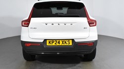 2024 (24) VOLVO XC40 2.0 B4P Plus Dark 5dr Auto 4686990