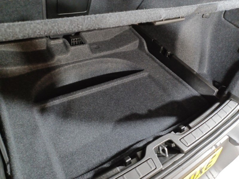 2024 (74) VOLVO XC40 2.0 B3P Core 5dr Auto 4715932