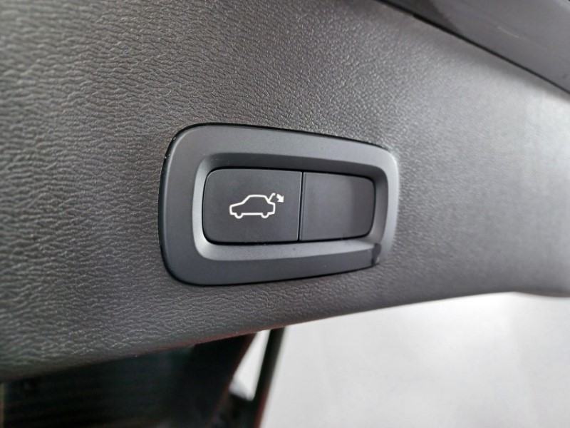 2024 (74) VOLVO XC40 2.0 B3P Core 5dr Auto 4715933