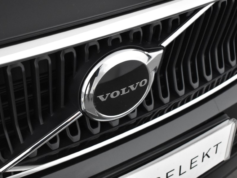 2024 (74) VOLVO XC40 2.0 B3P Core 5dr Auto 4716052