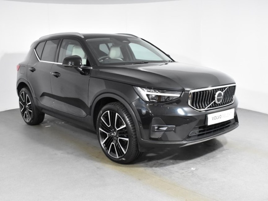 2024 (74) VOLVO XC40 2.0 B3P Ultra Bright 5dr Auto