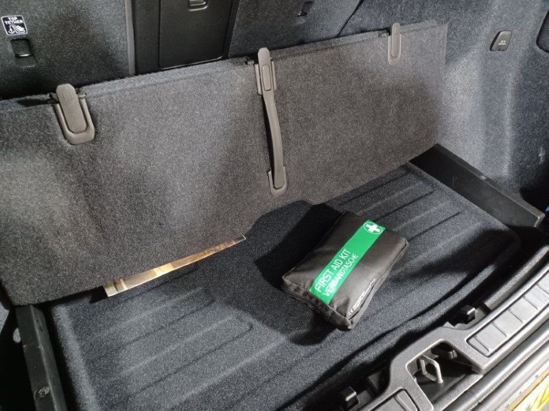 2024 (24) VOLVO XC40 2.0 B3P Ultimate Dark 5dr Auto 4690262