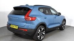 2024 (24) VOLVO XC40 2.0 B3P Ultimate Dark 5dr Auto 4690194