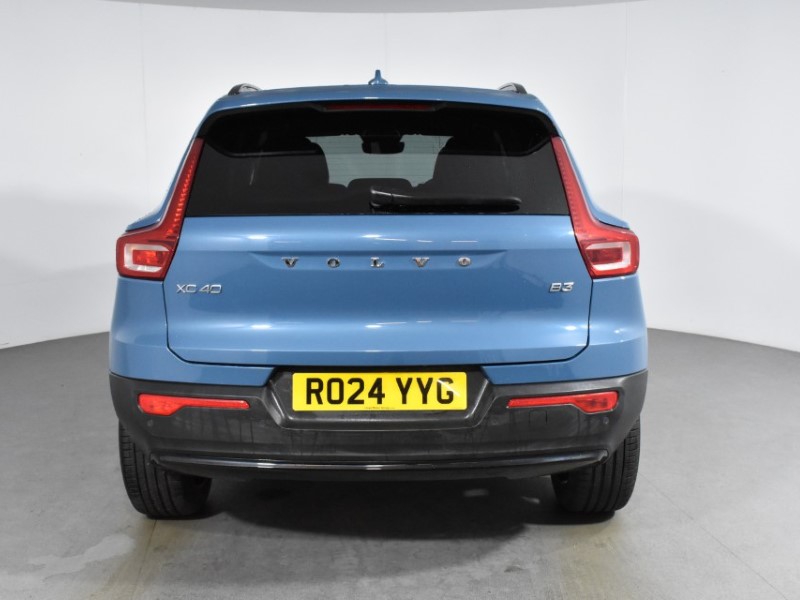 2024 (24) VOLVO XC40 2.0 B3P Ultimate Dark 5dr Auto 4690282