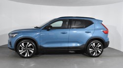 2024 (24) VOLVO XC40 2.0 B3P Ultimate Dark 5dr Auto 4690199