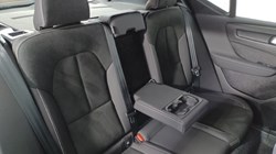 2024 (24) VOLVO XC40 2.0 B3P Plus Dark 5dr Auto 4715349