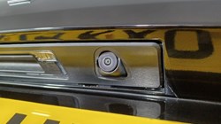 2025 (25) VOLVO XC60 2.0 B5P Plus Dark 5dr AWD Geartronic 4737238