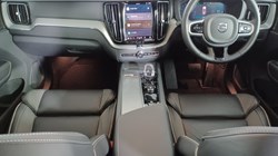 2025 (25) VOLVO XC60 2.0 B5P Plus Dark 5dr AWD Geartronic 4737229
