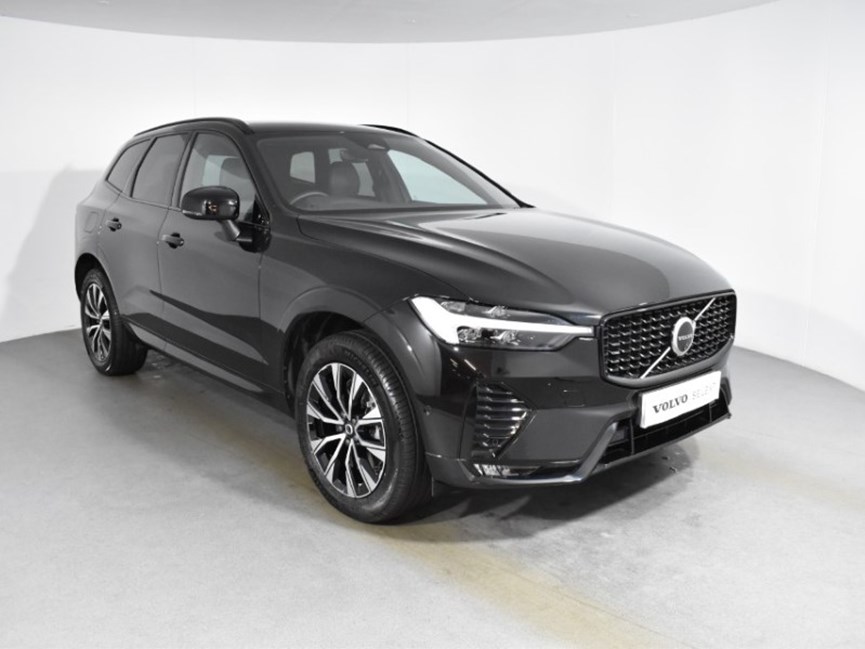 2025 (25) VOLVO XC60 2.0 B5P Plus Dark 5dr AWD Geartronic