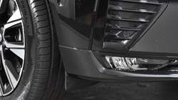 2025 (25) VOLVO XC60 2.0 B5P Plus Dark 5dr AWD Geartronic 4737273