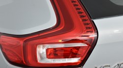 2025 (25) VOLVO XC40 2.0 B3P Core 5dr Auto 4725756