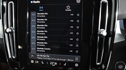 2025 (25) VOLVO XC40 2.0 B3P Core 5dr Auto 4725745