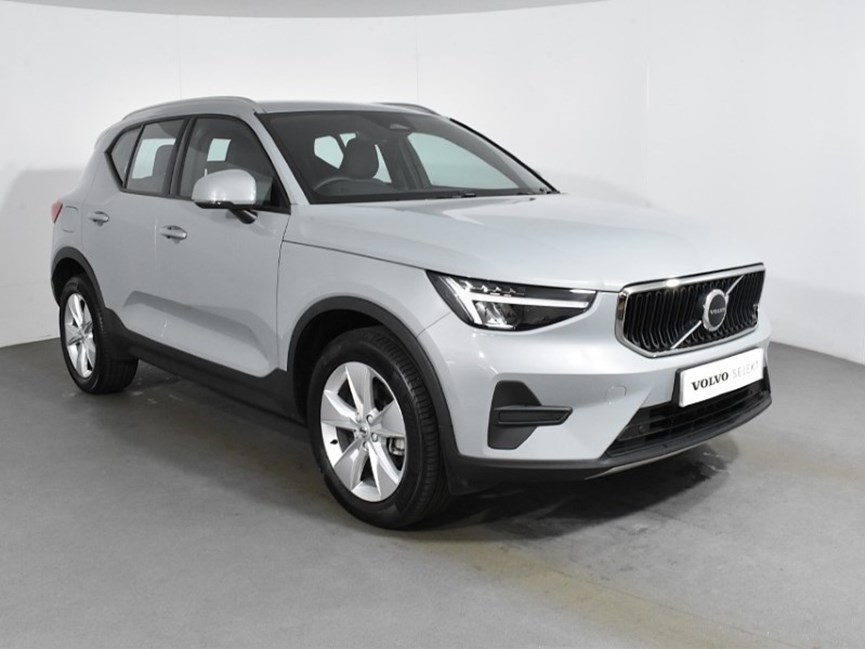 2025 (25) VOLVO XC40 2.0 B3P Core 5dr Auto