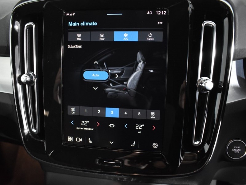 2025 (25) VOLVO XC40 2.0 B3P Core 5dr Auto 4725748