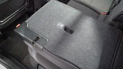 2025 (25) VOLVO XC40 2.0 B3P Core 5dr Auto 4725736