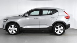 2025 (25) VOLVO XC40 2.0 B3P Core 5dr Auto 4725724