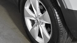 2025 (25) VOLVO XC40 2.0 B3P Core 5dr Auto 4725758