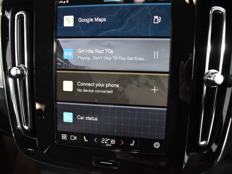 2025 (25) VOLVO XC40 2.0 B3P Core 5dr Auto 4725744