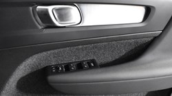 2025 (25) VOLVO XC40 2.0 B3P Core 5dr Auto 4725752