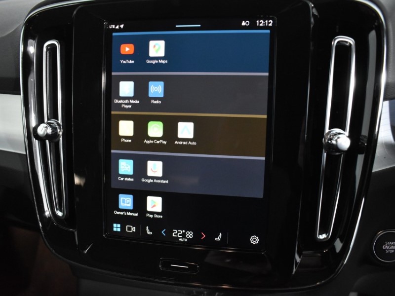 2025 (25) VOLVO XC40 2.0 B3P Core 5dr Auto 4725747