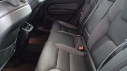 2025 (25) VOLVO XC60 2.0 B5P Plus Dark 5dr AWD Geartronic 4748768