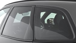 2025 (25) VOLVO XC60 2.0 B5P Plus Dark 5dr AWD Geartronic 4748799