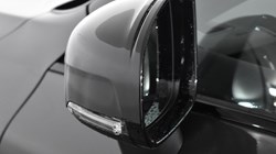 2025 (25) VOLVO XC60 2.0 B5P Plus Dark 5dr AWD Geartronic 4748796