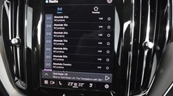 2025 (25) VOLVO XC60 2.0 B5P Plus Dark 5dr AWD Geartronic 4748779