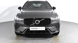 2025 (25) VOLVO XC60 2.0 B5P Plus Dark 5dr AWD Geartronic 4748755