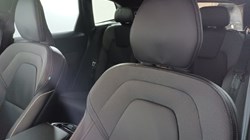 2025 (25) VOLVO XC60 2.0 B5P Plus Dark 5dr AWD Geartronic 4748767