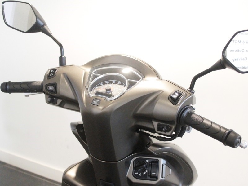  Honda Vision NSC110 5815168