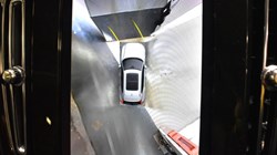 2025 (25) VOLVO XC40 2.0 B4P Ultra Dark 5dr Auto 4750783