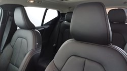 2025 (25) VOLVO XC40 2.0 B4P Ultra Dark 5dr Auto 4750774